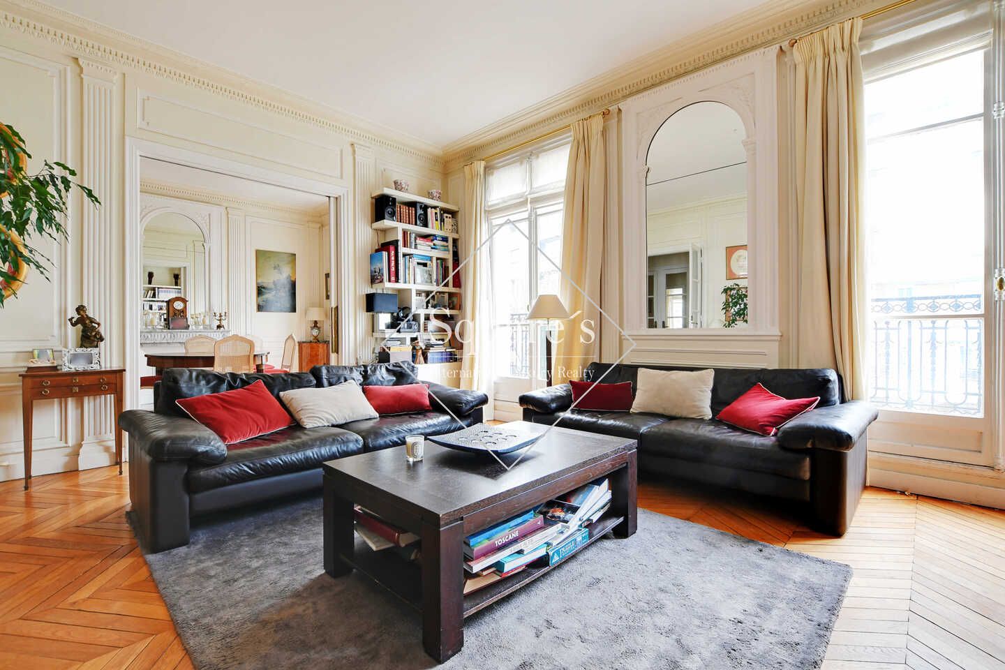 apartment 7 Rooms for sale on Paris 16ème (75016)