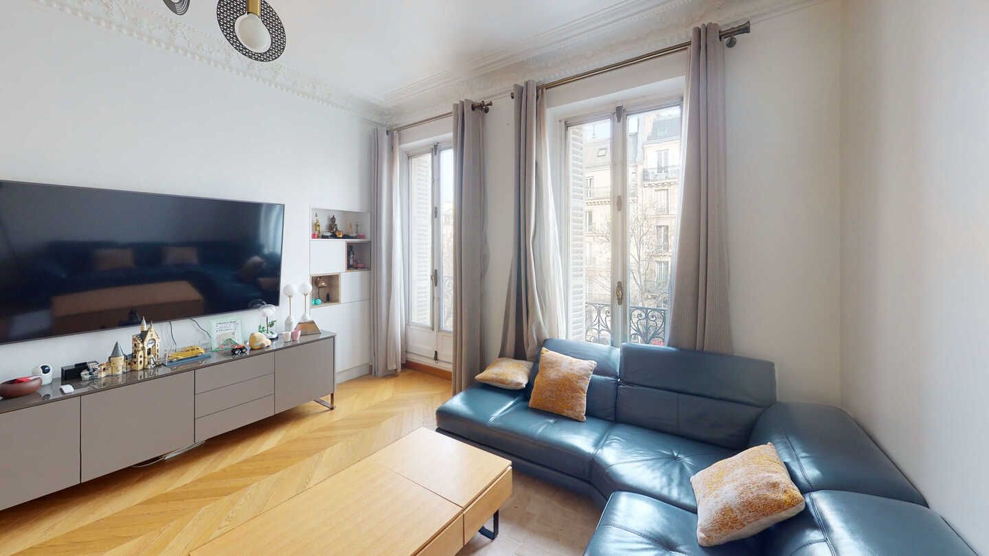 apartment 4 Rooms for sale on Paris 6ème (75006)