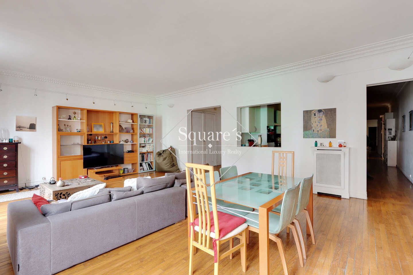 Sale Apartment Paris 17ème 6 Rooms 156 m²