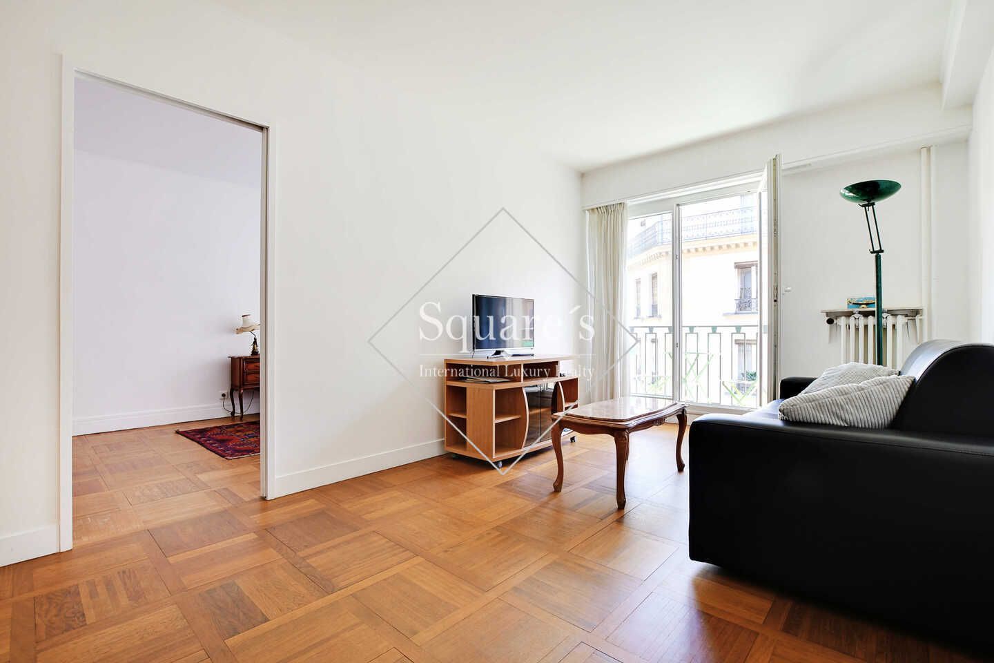 Sale Apartment Paris 17ème 3 Rooms 54 m²