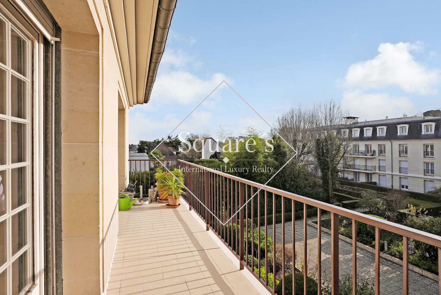 Sale Apartment Châtenay-Malabry 3 Rooms 86 m²