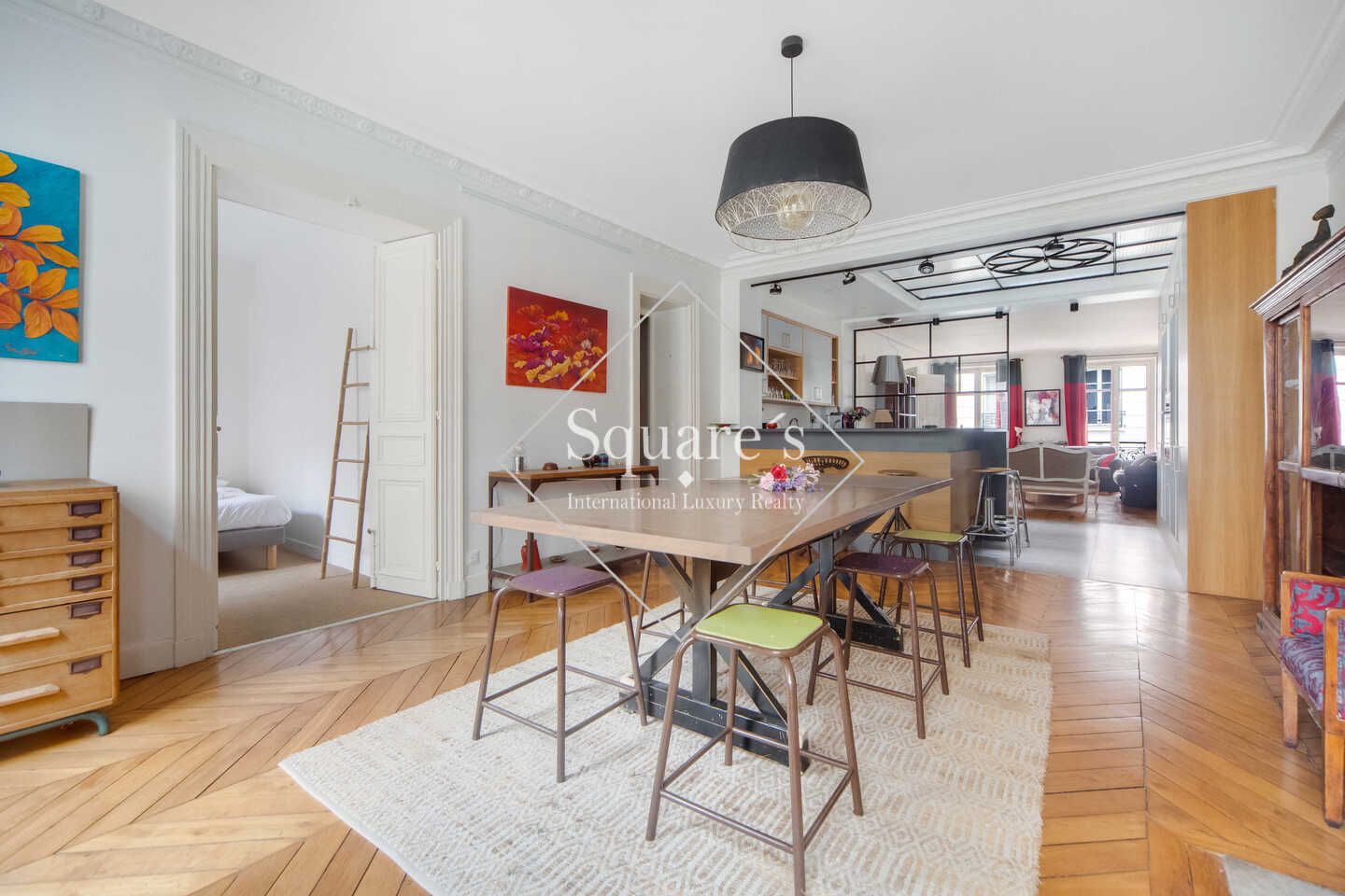 apartment 5 Rooms for sale on Paris 9ème (75009)