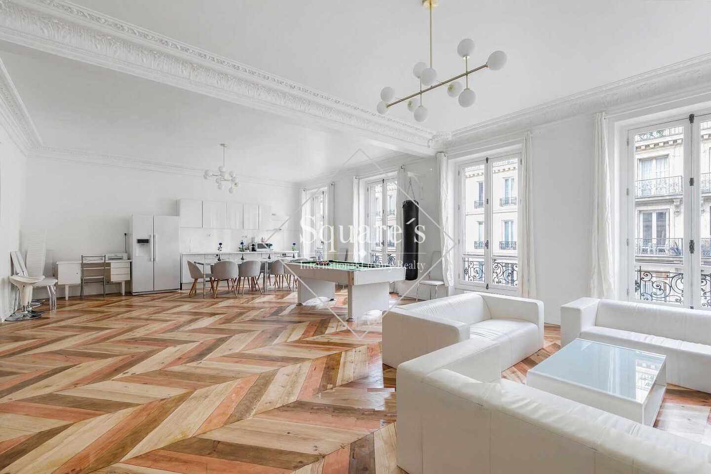 Sale Apartment Paris 9ème 4 Rooms 127 m²