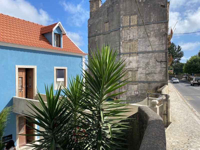 house 5 Rooms for sale on Sintra (2710)