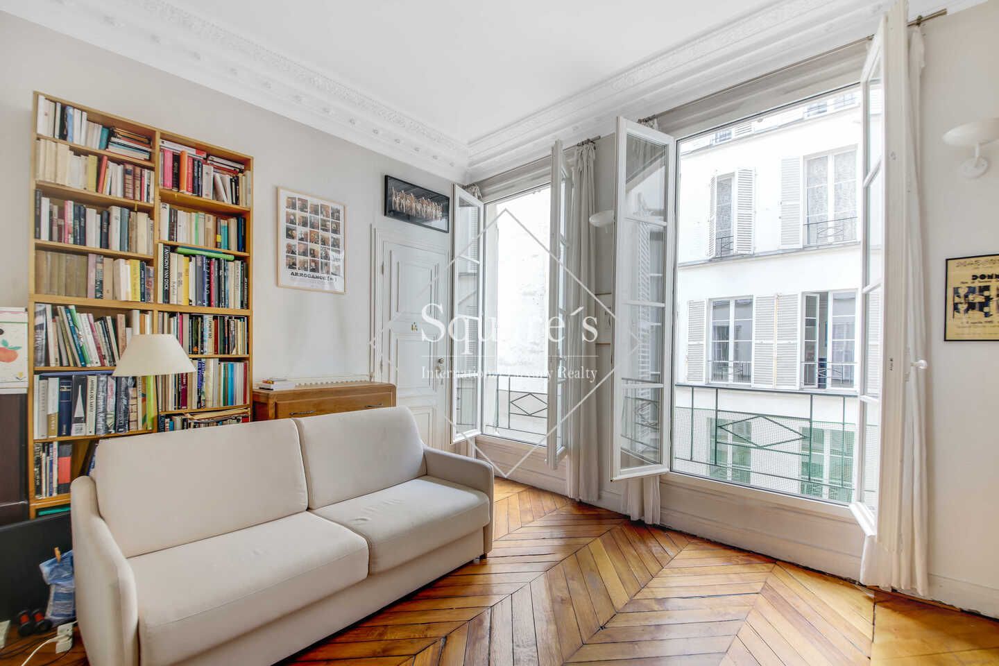 apartment 5 Rooms for sale on Paris 9ème (75009)