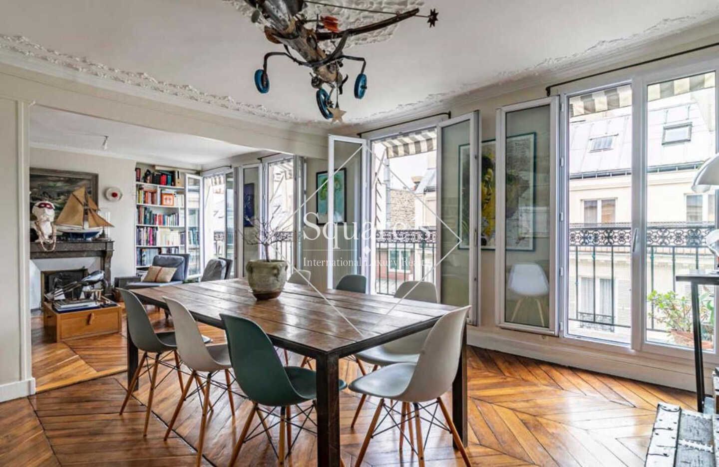 Sale Apartment Paris 9ème 4 Rooms 70 m²