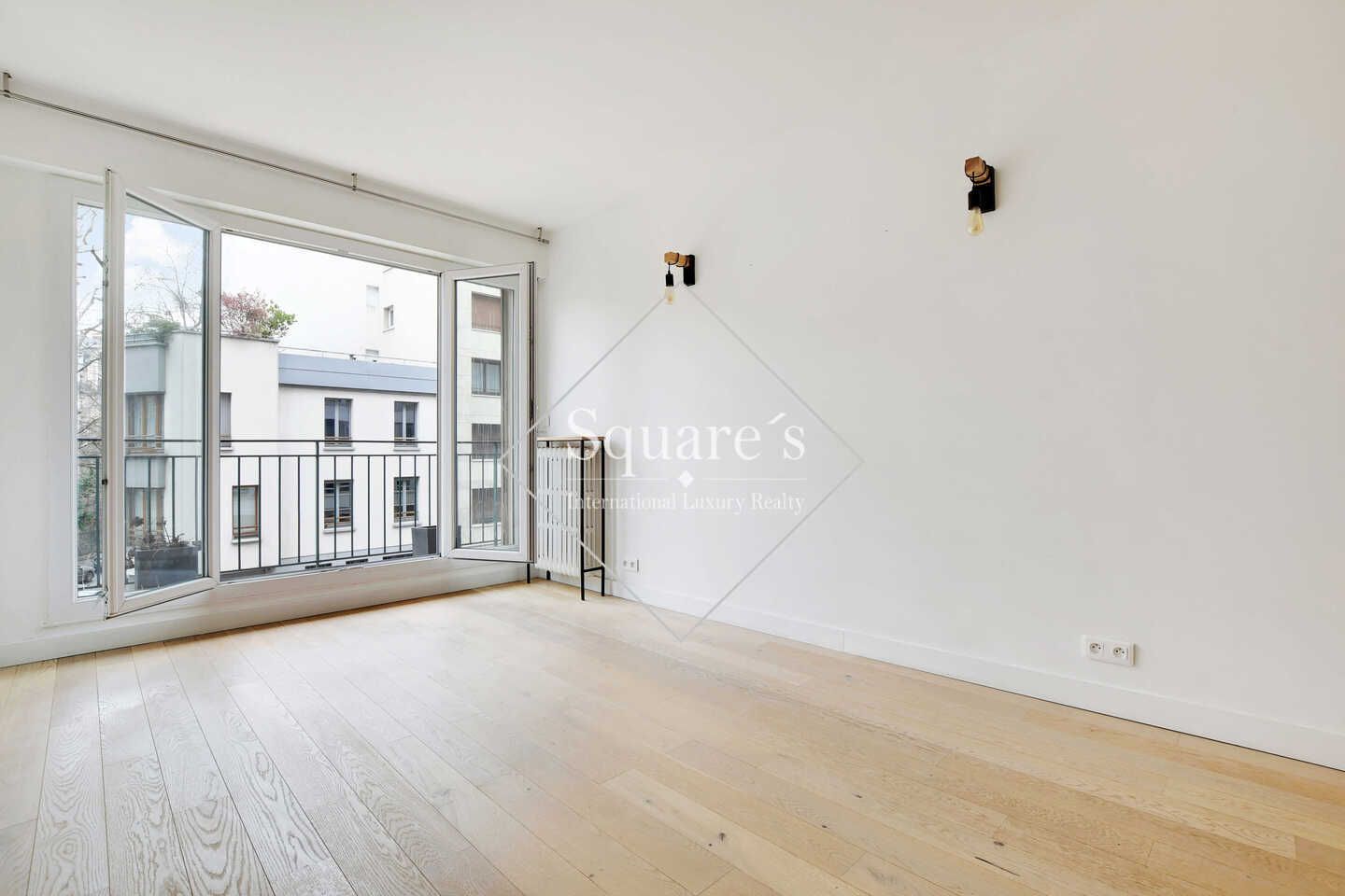 Sale Apartment Paris 17ème 3 Rooms 78 m²