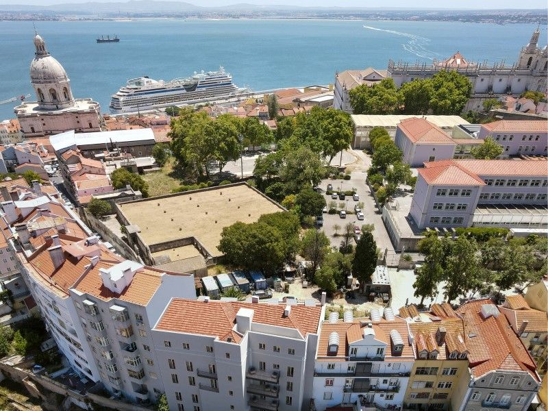 apartment 6 Rooms for sale on Lisboa (1170)