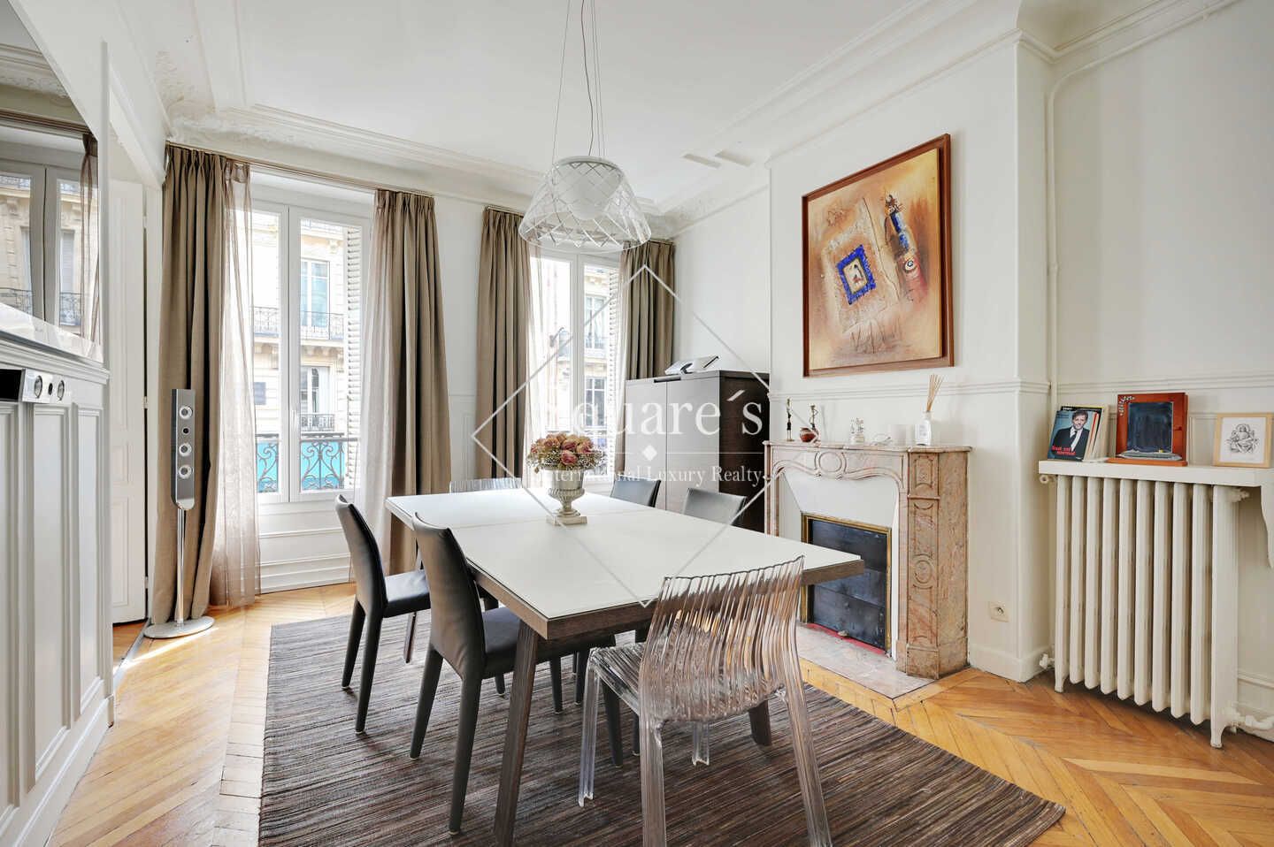 Sale Apartment Paris 17ème 5 Rooms 123 m²