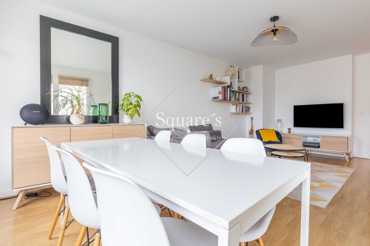 Sale Apartment Levallois 3 Rooms 70 m²