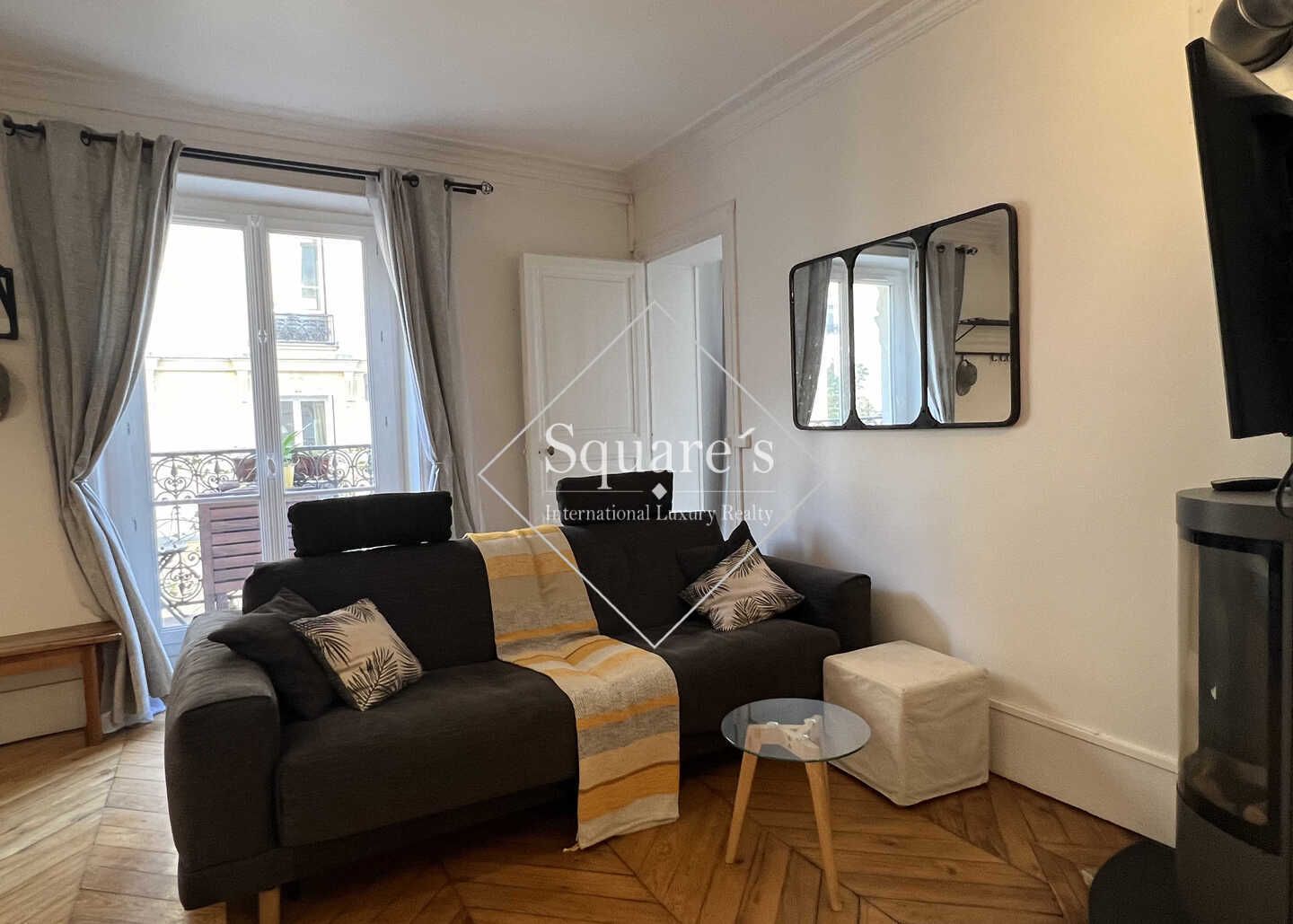 Sale Apartment Paris 9ème 3 Rooms 58 m²