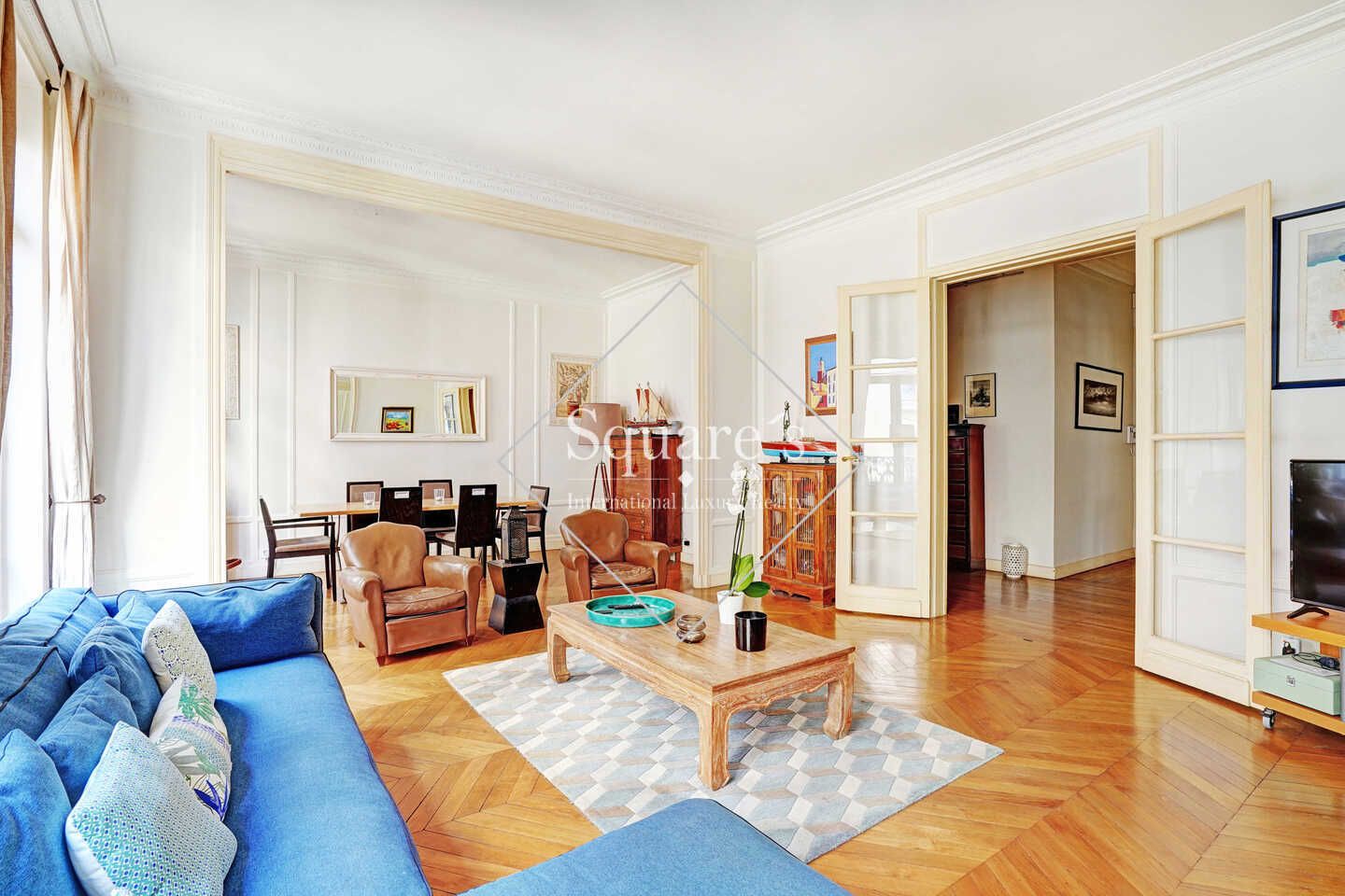 Sale Apartment Paris 16ème 6 Rooms 168 m²