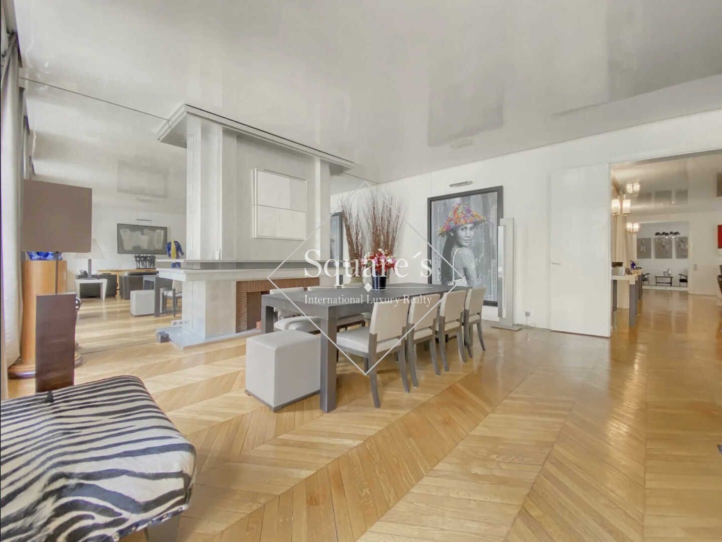 Sale Apartment Paris 17ème 7 Rooms 257 m²