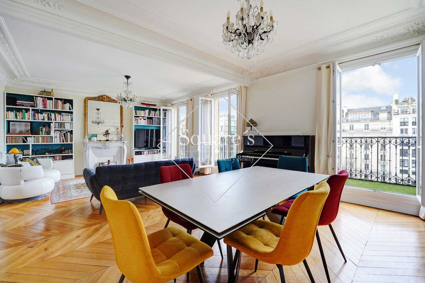 Sale Apartment Neuilly-sur-Seine 5 Rooms 112 m²