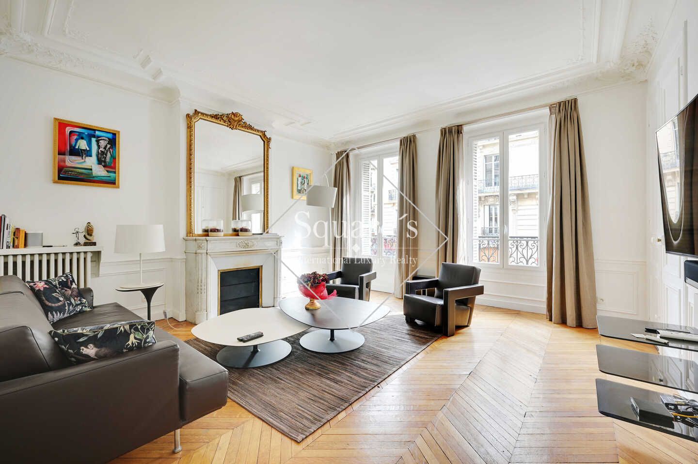 apartment 5 Rooms for sale on Paris 17ème (75017)